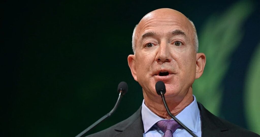 Amazon Shares Reaches Record High, Founder Jeff Bezos Plans to Sell USD5 Billion in Shares