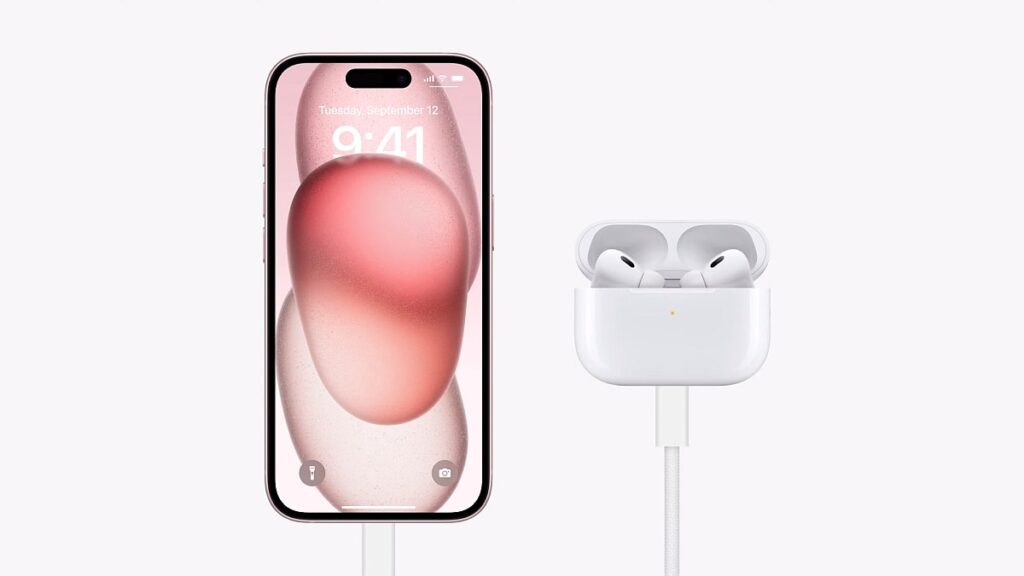 Apple Planning to Make AirPods, iPad Charging Cases in India