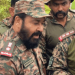 South superstar Mohanlal visited Wayanad in Army uniform | South superstar Mohanlal arrived in Wayanad to support the army: took stock of the rescue operation, announced a help of 3 crores to the victims