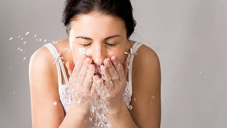 Skin Care Tips How Many Time I Can Wash Face According To Skin Type - Amar Ujala Hindi News Live