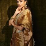 Shobhita Dhulipala looks stunning in ethnic wear