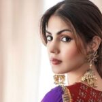 Rhea Chakraborty expressed her pain after going to jail | Rhea Chakraborty’s pain spilled after going to jail: Parents used to have alcohol parties with friends every day at home, she was very angry after coming out of jail