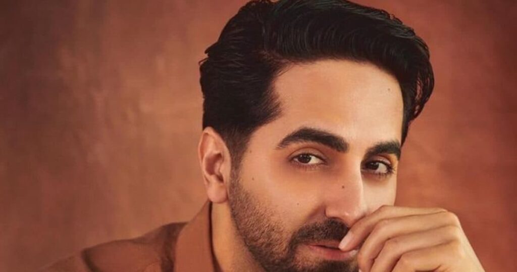 Ayushmann Khurrana wrote a poem on Paralympic gold medalist, won everyone’s heart by reciting it at the award function.