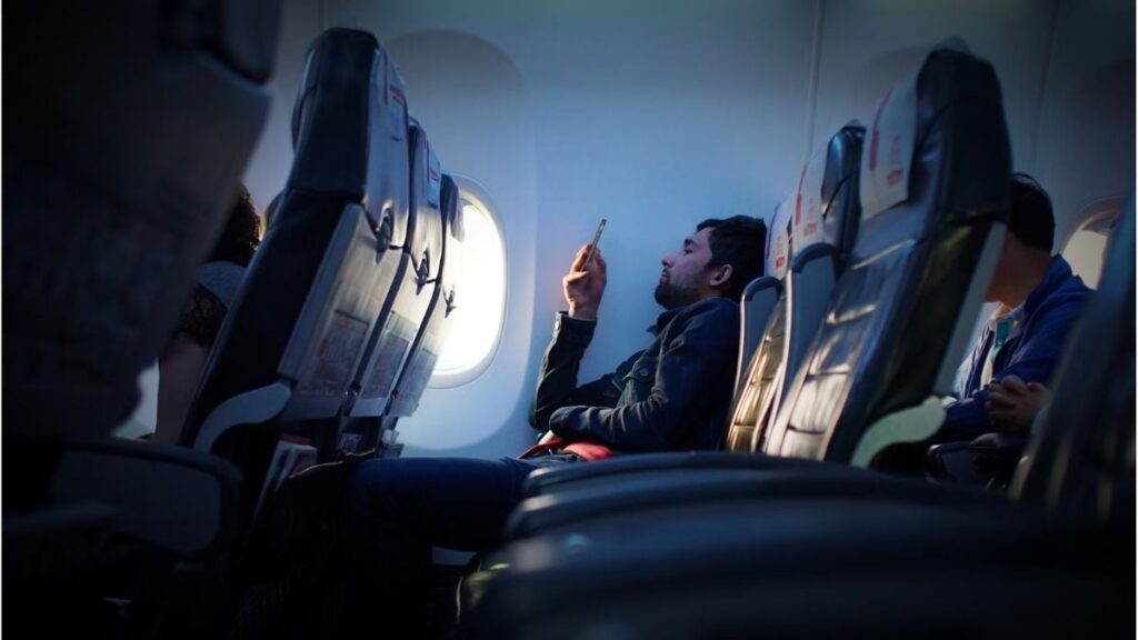 The boredom of air passengers will end! Internet will be available in flight, major change made in rules