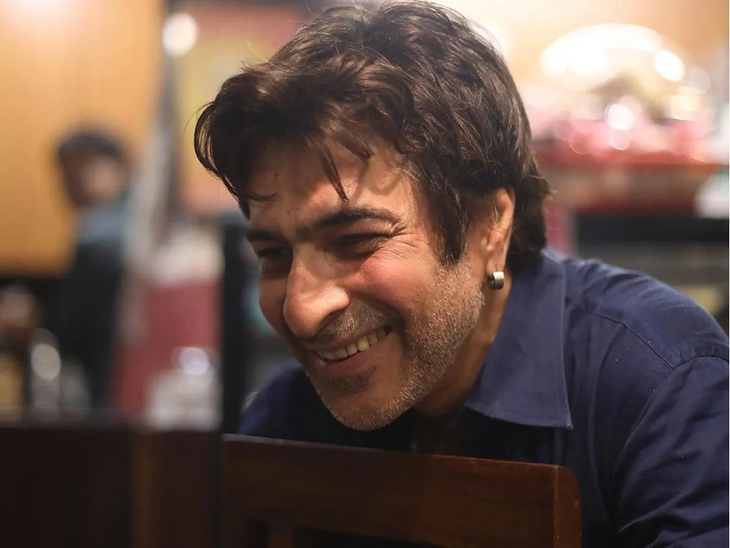 Actor Sharad Kapoor accused of Sexual Harassment FIR filed. Case of sexual exploitation against actor Sharad Kapoor: Victim’s allegation – called her home on the pretext of work, then molested her in the bedroom.