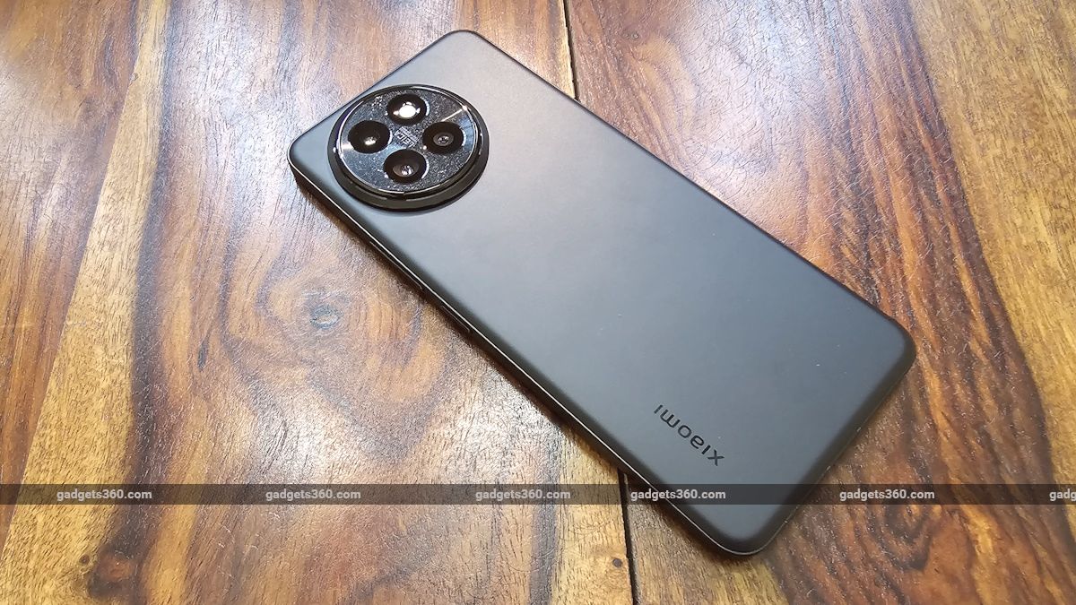 Redmi K80 real life image expected 50MP camera round camera module