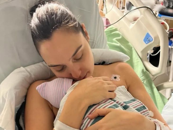 Gal Gadot had a clot in her brain during the 8th month of pregnancy. Gal Gadot had clotting in the brain: Had to undergo emergency surgery in the 8th month before the birth of her fourth daughter, said – this is what I wanted so that I could live