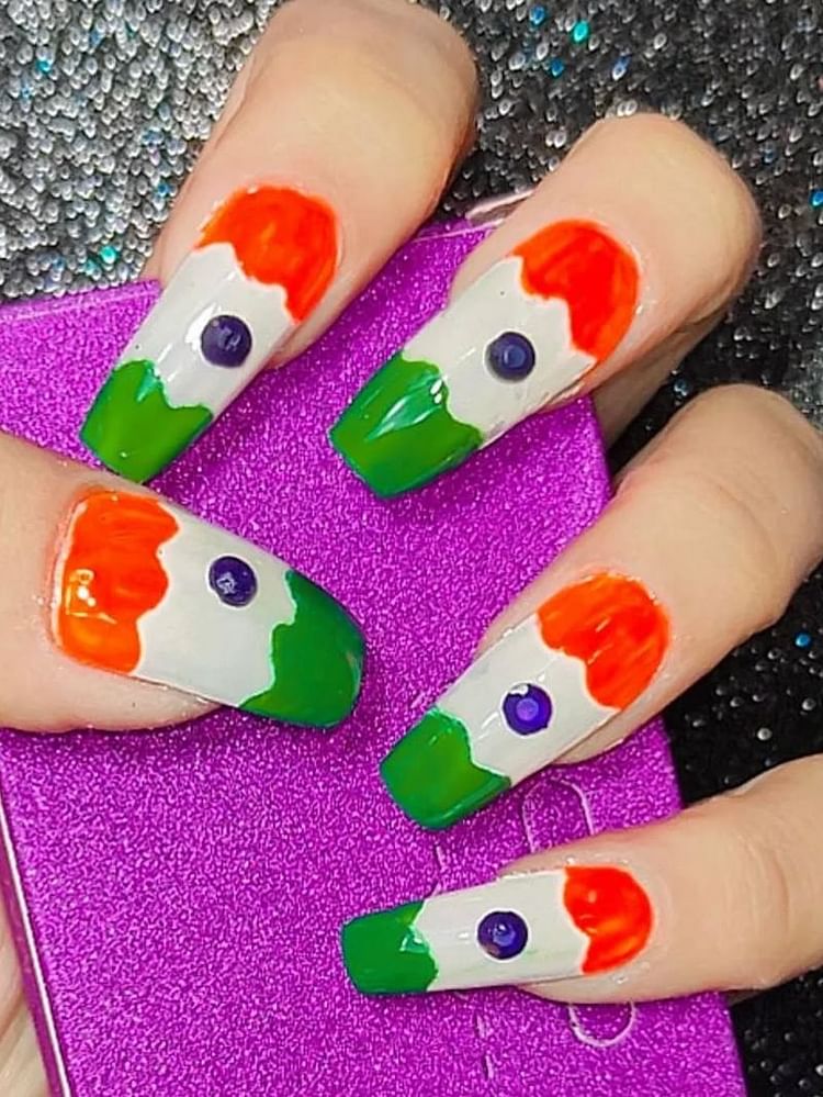 Nail art designs for republic day