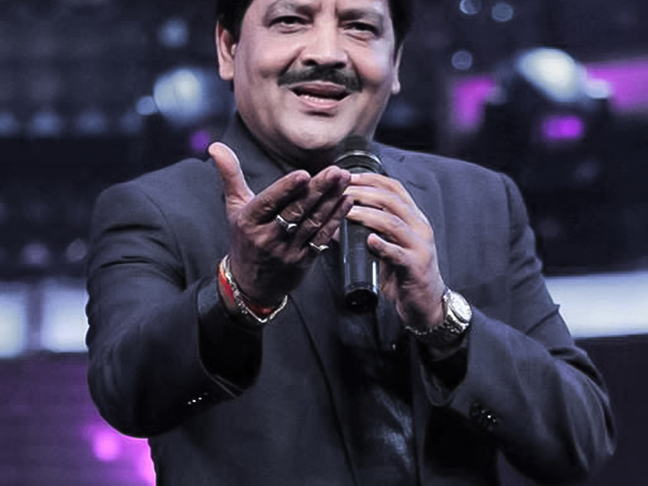 Udit narayan kissed a girl in a live show | Udit Narayan kissed the girl in a live show: Users told shameless, said in cleanliness- it should not be paid so much attention